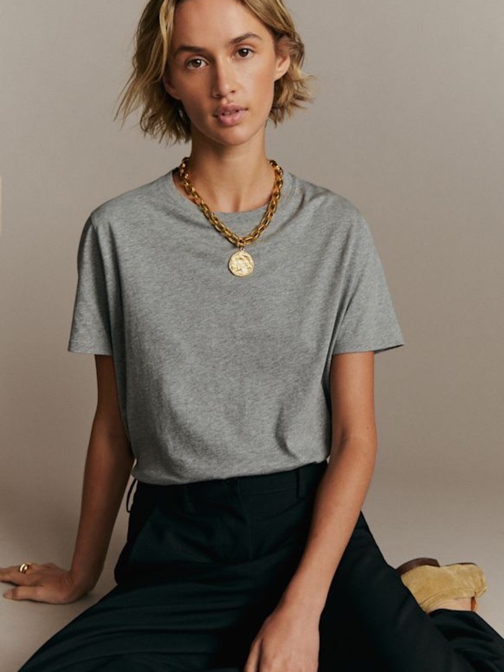 Sezane CONRAD T-SHIRT. Mottled Grey.